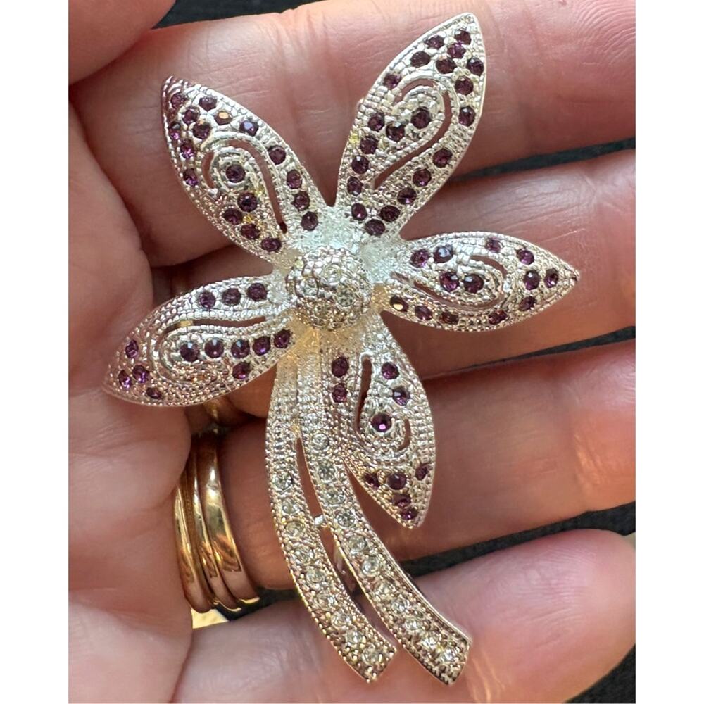 Vintage Napier Amethyst Rhinestone Flower Brooch